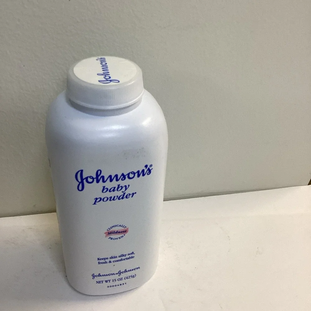 Johnson's Baby Powder Original Formula with Talc 15 oz - Sealed Discontinued